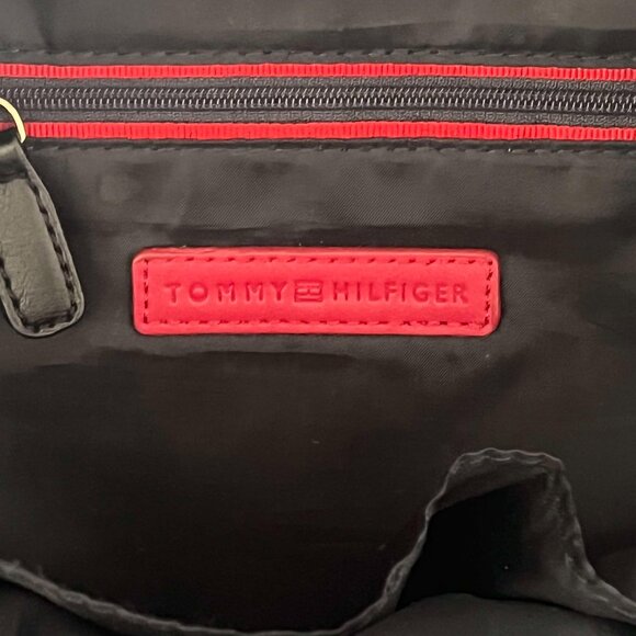Tommy Hilfiger Monogram Back Pack - Picture 5 of 5